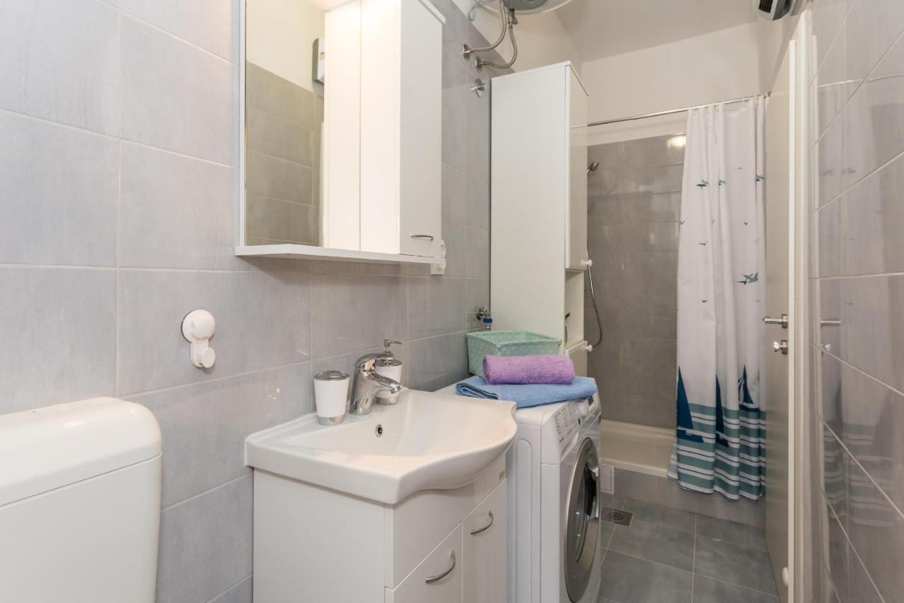 Comfortable Modern Studio With Shaded Patio سبليت المظهر الخارجي الصورة